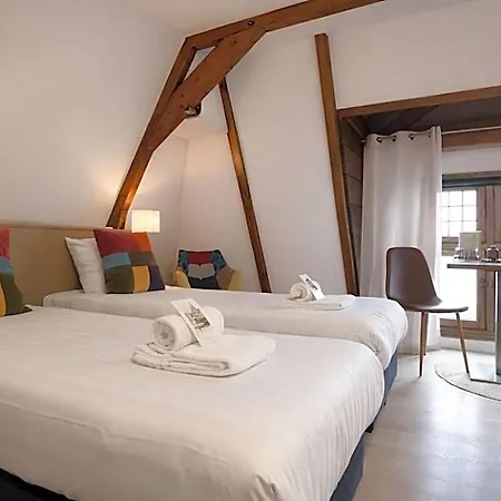 Hotel King's
