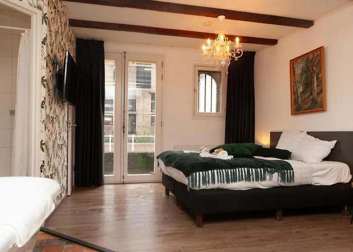 King's Отель Алкмар