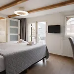 Hotel King's 3*